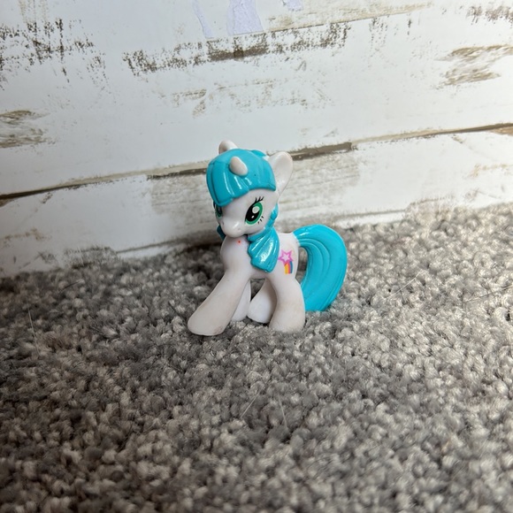 My little pony pack of 5 ponys - Picture 6 of 7